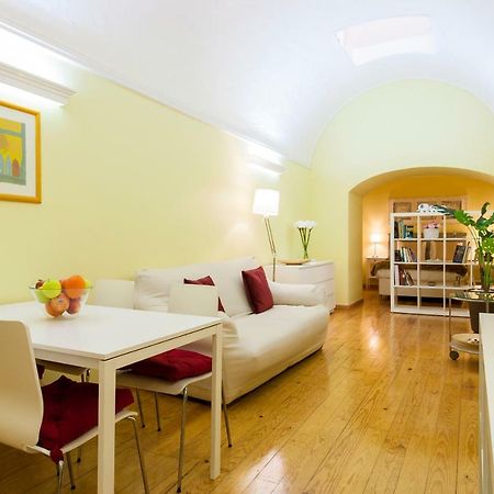 Joivy Chic Studio In Baixa, 5Mins To Arco Da Rua Augusta Apartman Lisboa Kültér fotó